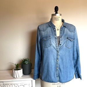 Gap 1969 Women’s Chambray Denim Shirt XL